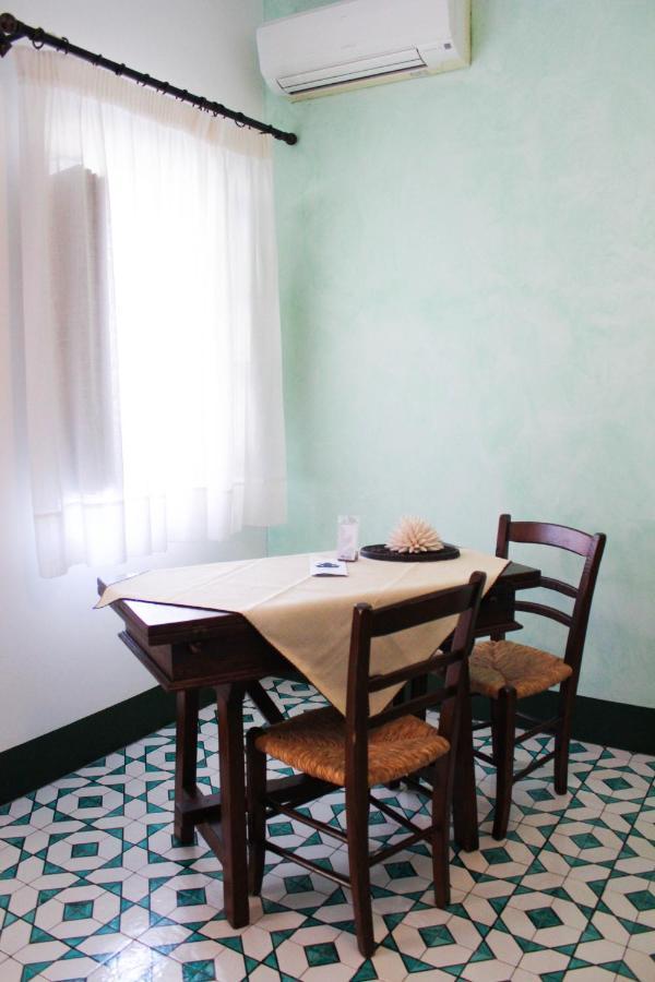 Acanto Aparthotel 4*